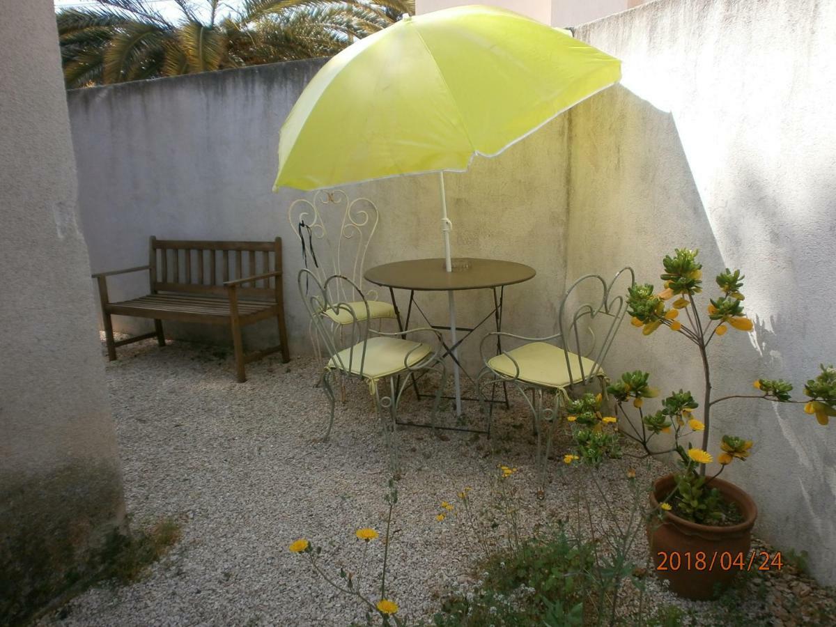 Studio équipé avec jardin+parking à la plage... La Ciotat Extérieur photo